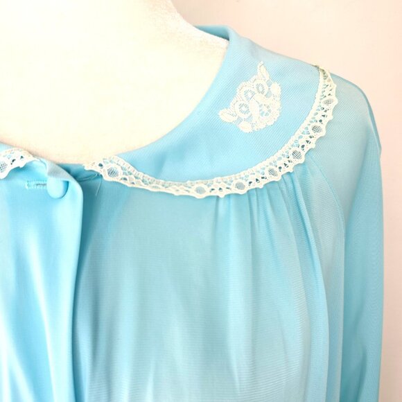 Vintage 70s Nylon Button Front Light Blue Dainty Lace Peter Pan Collar Nightgown - Picture 1 of 8